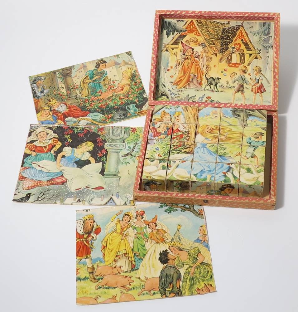 Kubusspiel mit Märchenmotiv, 1950–1959, Holz, Papier, Kunststoff, © Salzburg Museum