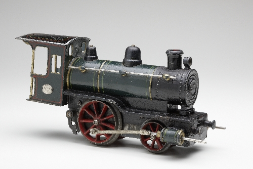 Steam locomotive with clockwork, made by: Ernst Plank OHG, 1895–1915, tin, inv. no. S 4146-2002