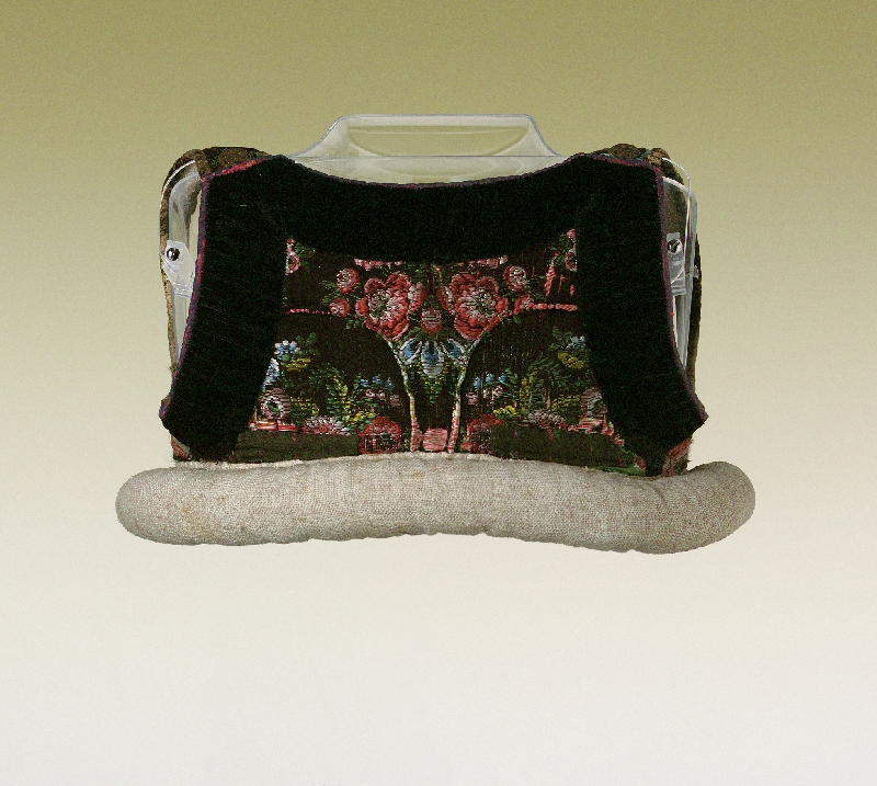 Padded corset, Bad Fusch (Pinzgau, Salzburg), ca. 1780/1800, silk brocade, velvet, suede leather, padding for corset, inv. no. 694-42