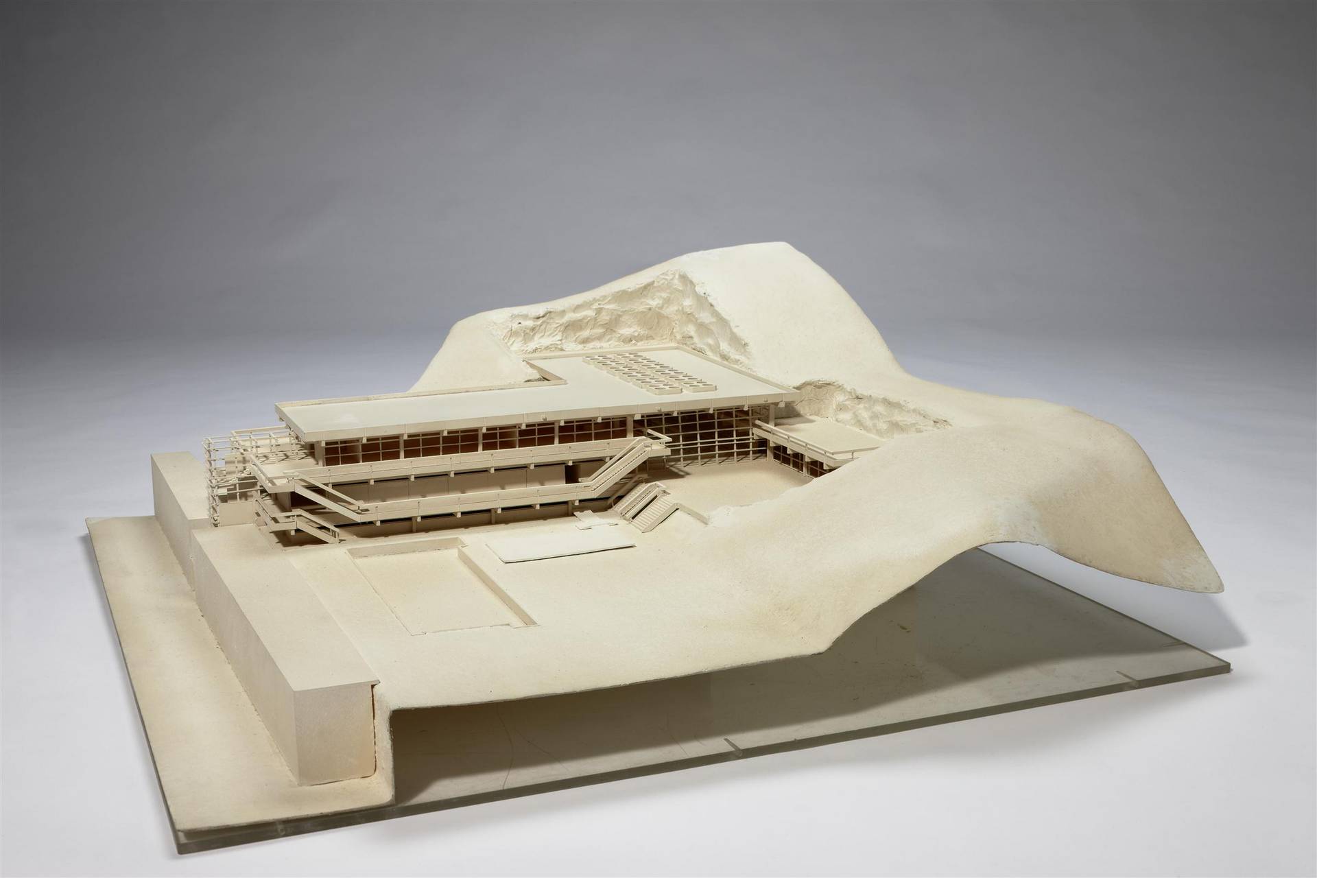 Gerhard Garstenauer (1925–2016), Model of the Felsenbad (baths) in Bad Gastein, 1966, wood, plastic © Salzburg Museum